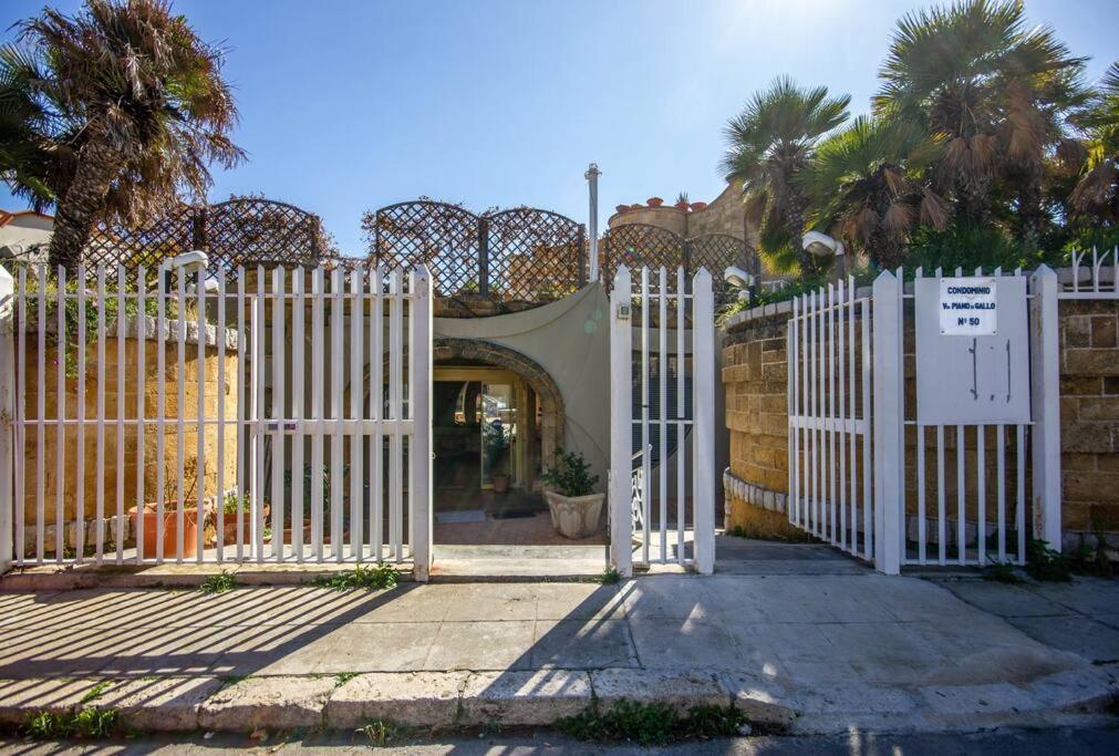 M'Place - Mondello Residence باليرمو المظهر الخارجي الصورة